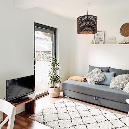 *Top*+Allgaeu*Familie*Netflix*Mit Garten & *Ps4* Kaufbeuren Luaran gambar