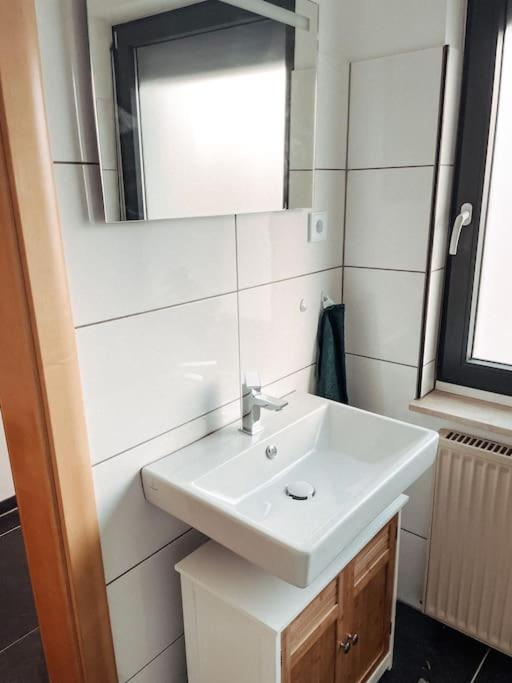 *Top*+Allgaeu*Familie*Netflix*Mit Garten & *Ps4* Kaufbeuren Luaran gambar
